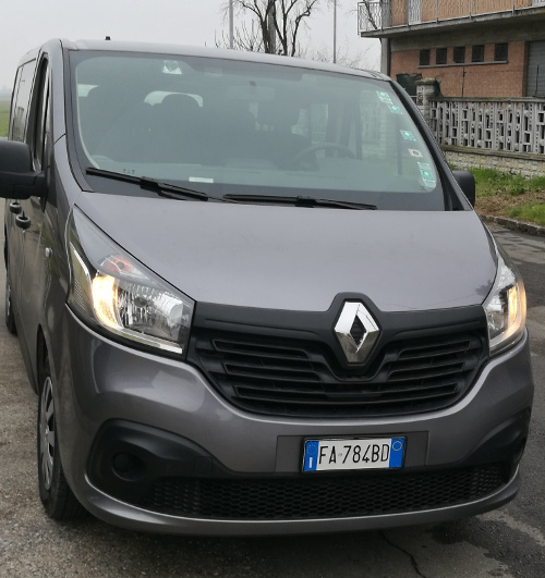 Noleggio minibus per discoteca Riccione, Rimini, Gabicce, Milano Marittima